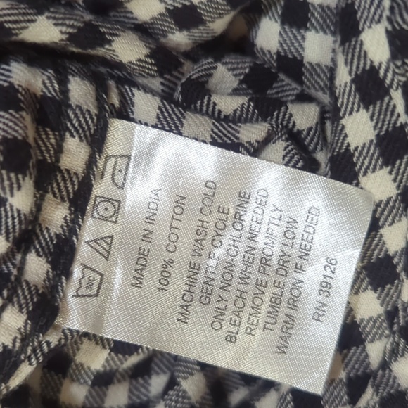 Filson gingham check black + white long sleeve shirt Medium - Picture 9 of 9